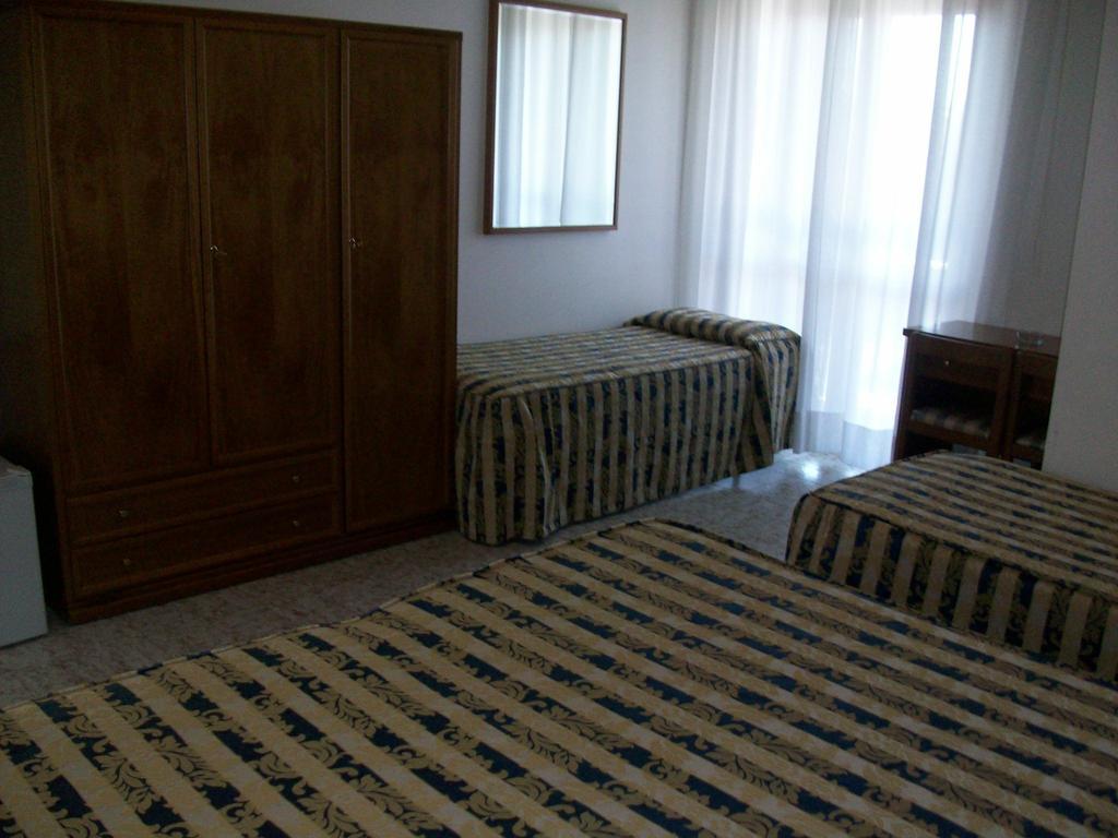Hotel Santorotto Di Fabio Terrosi Sinalunga Ruang foto